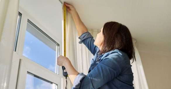 how to hang curtains in an apartment how to hang curtains in an apartment