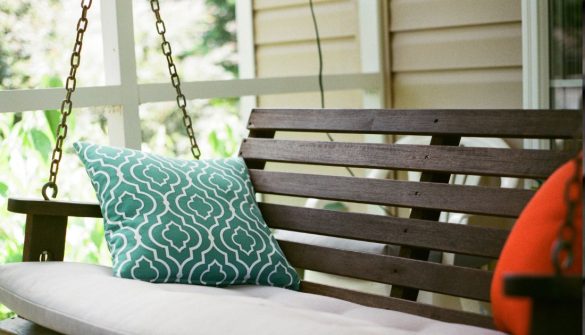 hang a swing from the ceiling